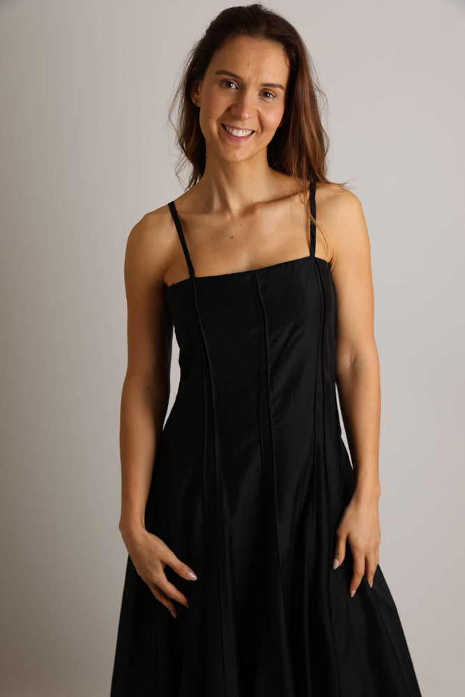 VESTIDO SWALLOW